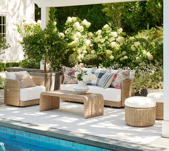 garden sofa